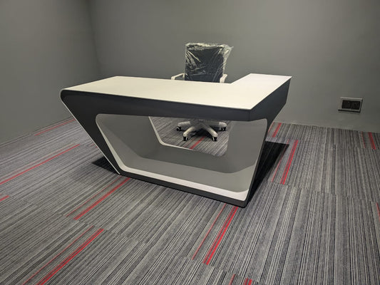Modern MDF Wooden Customized Executive Desk – Luxury Boss Office Table